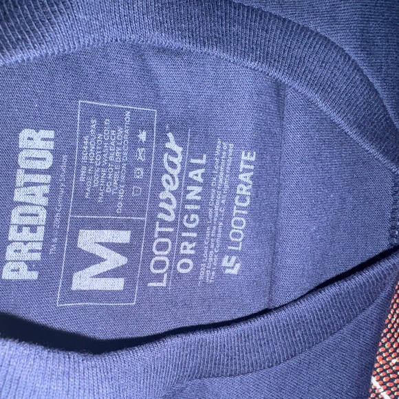 Predator Graphic Tee in Navy - Picture 2 of 3